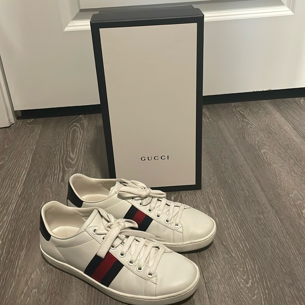 Gucci Women’s Ace Tennis shoes